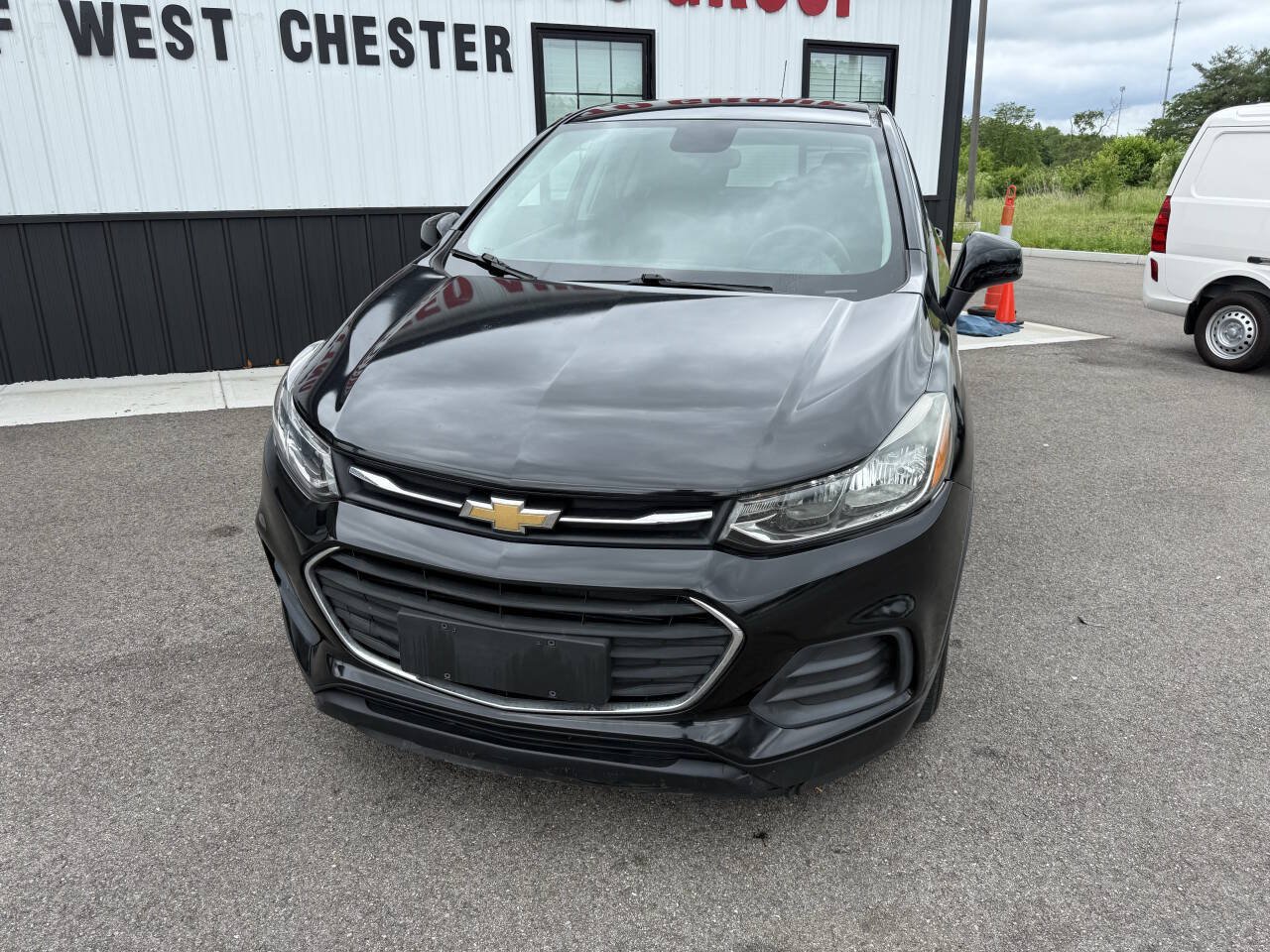 Used 2020 Chevrolet Trax LS w/ Tint and Cruise Package FWD image 2