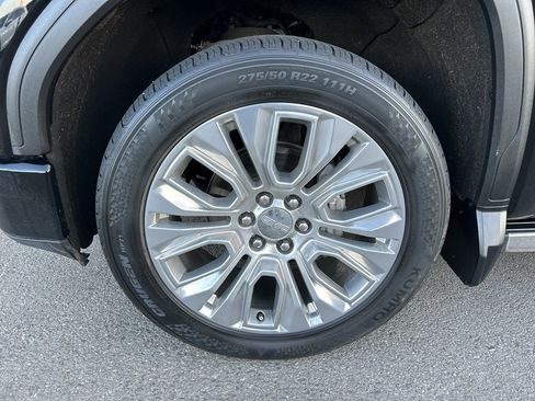 Used 2021 GMC Sierra 1500 Denali w/ Denali Ultimate Package image 10