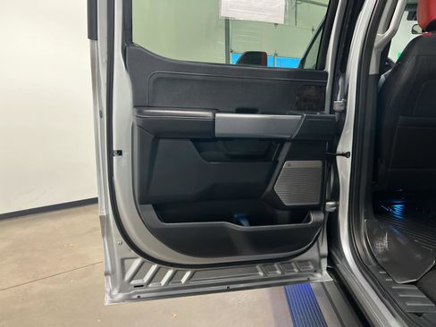 Used 2024 Ford F250 Lariat w/ Lariat Ultimate Package image 30