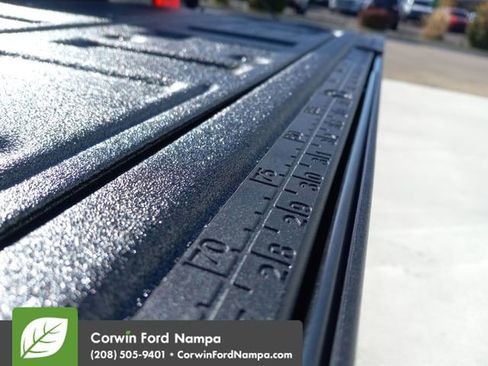 New 2026 Ford F250 Lariat w/ Black Appearance Package image 30