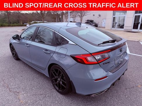 Used 2023 Honda Civic Sport Touring image 6