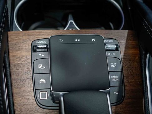 Used 2025 Mercedes-Benz GLS 450 4MATIC image 24