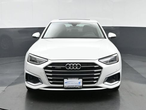 Used 2022 Audi A4 2.0T Premium image 2
