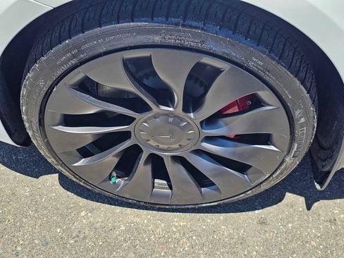 Used 2023 Tesla Model 3 Performance AWD/4WD image 9