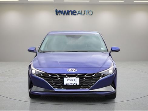 Used 2023 Hyundai Elantra Limited FWD image 8