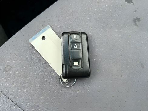 Used 2009 Toyota Prius w/ Preferred Accessory Pkg FWD image 27