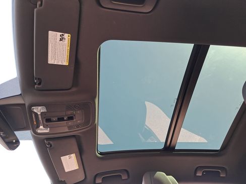 Certified 2025 Audi Q3 2.0T Premium Plus w/ Premium Plus Package image 33