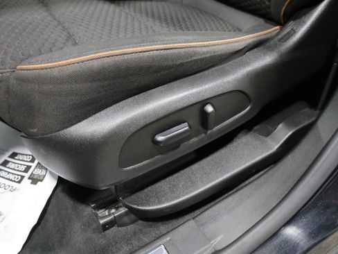 Used 2019 GMC Acadia SLE w/ Driver Alert Package I image 12