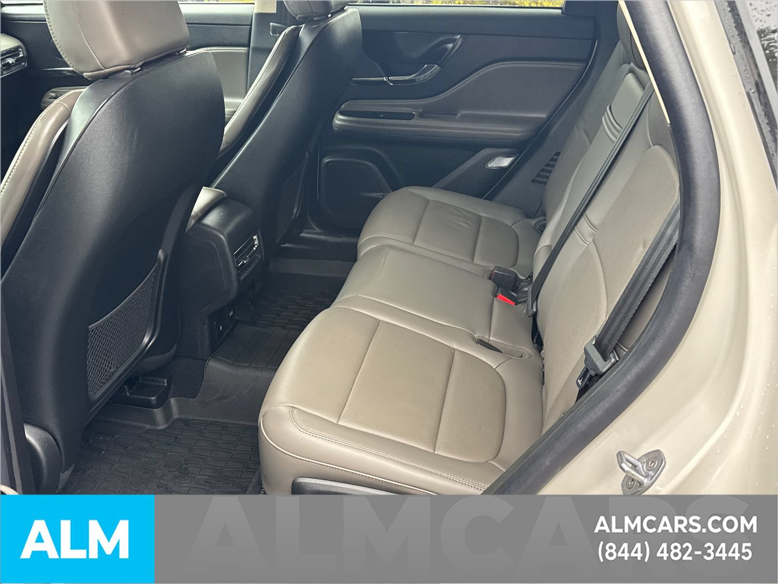 Used 2023 Lincoln Corsair Reserve w/ Rear Removable Package Tray AWD/4WD image 26