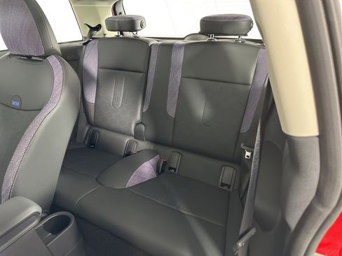 Used 2025 MINI Cooper S image 17