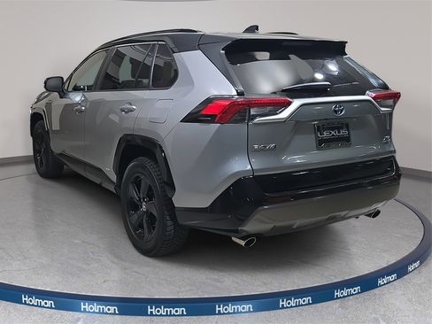 Used 2020 Toyota RAV4 XSE image 8