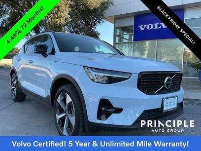 Certified 2025 Volvo XC40 B5 Plus