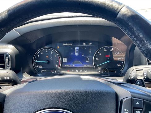 Used 2020 Ford Explorer Limited RWD image 17