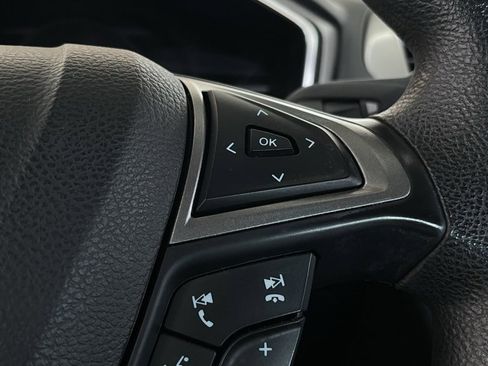 Used 2018 Ford Fusion S image 27