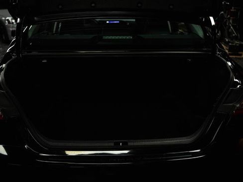 Used 2025 Toyota Camry LE image 7