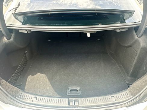 Used 2022 Mercedes-Benz E 350 Sedan w/ AMG Line Exterior image 16