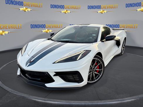 Used 2024 Chevrolet Corvette 2LT w/ Z51 Performance Package image 4
