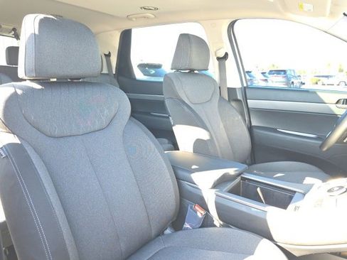 Certified 2022 Hyundai Palisade SEL image 11