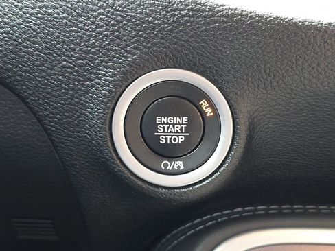 Used 2019 Dodge Challenger R/T Scat Pack RWD image 25