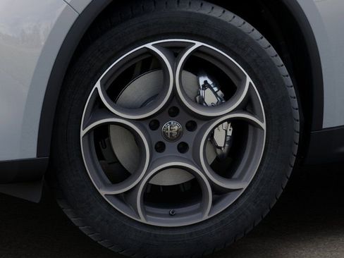 New 2026 Alfa Romeo Stelvio Sprint AWD/4WD image 8