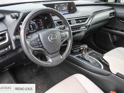 Used 2021 Lexus UX 250h image 19