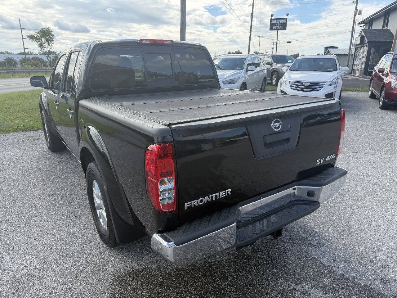 Used 2018 Nissan Frontier SV AWD/4WD image 7