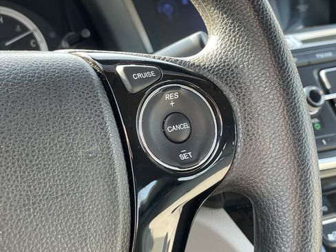Used 2016 Honda Accord LX image 18