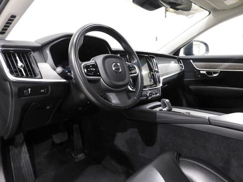 Used 2022 Volvo V90 B6 Cross Country AWD/4WD image 21