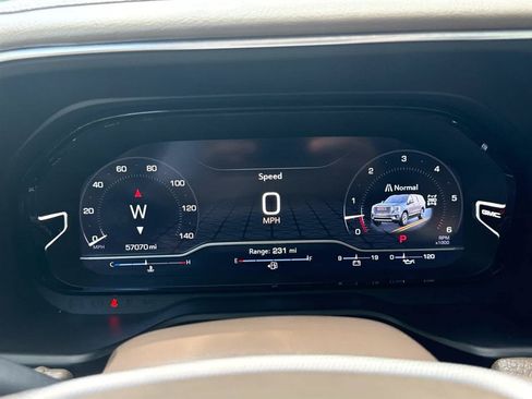 Used 2023 GMC Yukon Denali AWD/4WD image 30