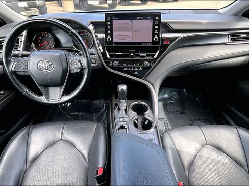 Used 2023 Toyota Camry XSE FWD image 15