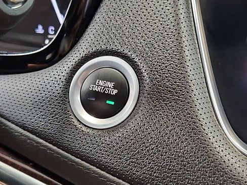 Used 2019 Cadillac XT5 Luxury AWD/4WD image 15