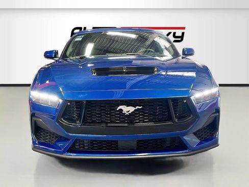 Used 2024 Ford Mustang GT Premium image 2