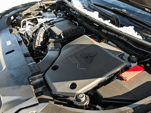 New 2025 Mitsubishi Outlander SE AWD/4WD image 7