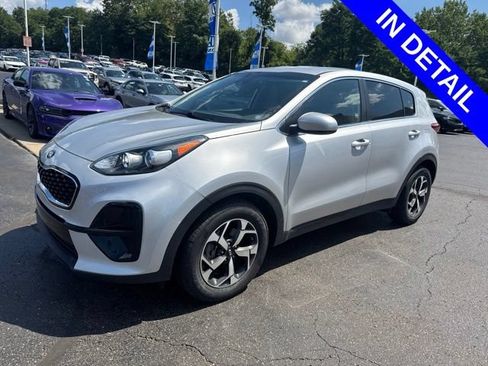 Used 2021 Kia Sportage LX FWD image 3
