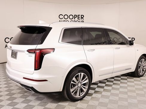 Used 2021 Cadillac XT6 Premium Luxury w/ Platinum Package image 22