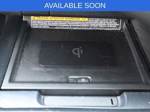 Used 2020 Toyota Camry XLE FWD image 23