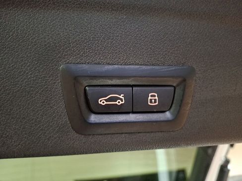 Certified 2024 BMW X6 M60i w/ Dynamic Handling Package image 28