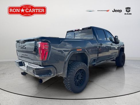 Used 2024 GMC Sierra 2500 Denali Ultimate AWD/4WD image 4