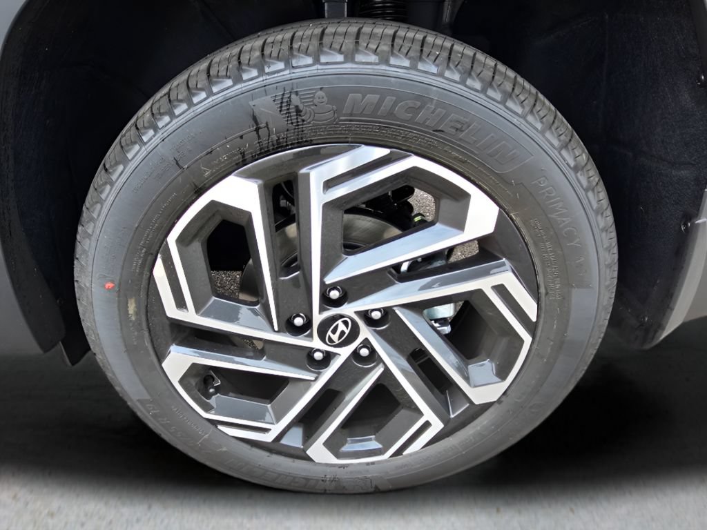 Used 2026 Hyundai Tucson Limited AWD/4WD image 10