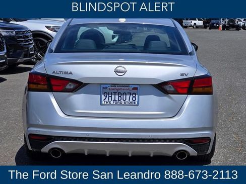 Used 2023 Nissan Altima 2.5 SV w/ SV Premium Package FWD image 8