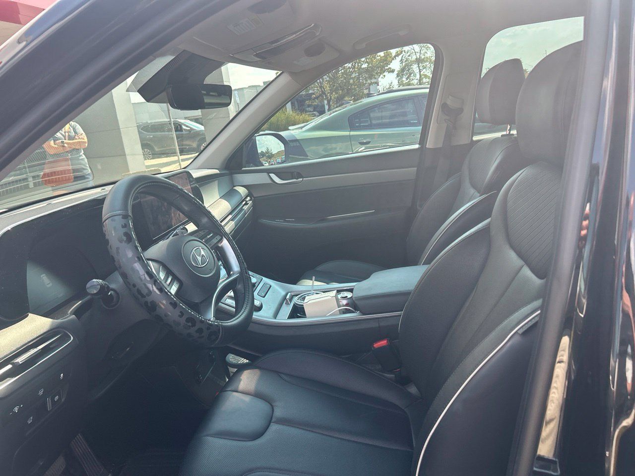 Used 2023 Hyundai Palisade SEL AWD/4WD image 5