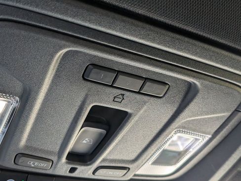 Used 2024 Chevrolet Silverado 1500 High Country w/ Technology Package image 35