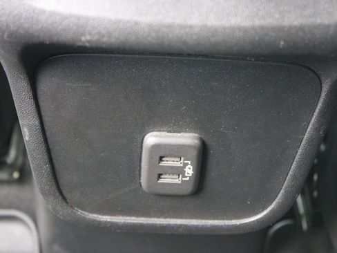 Used 2020 Chevrolet Equinox LT AWD/4WD image 25