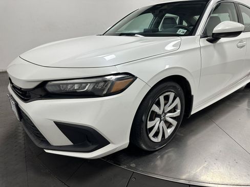 Used 2023 Honda Civic LX image 7