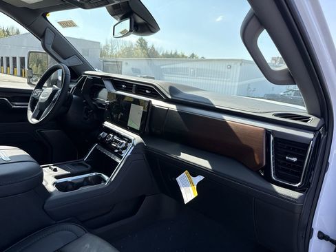 New 2025 GMC Sierra 3500 Denali image 66