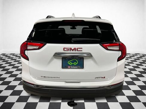 Certified 2022 GMC Terrain AT4 w/ Infotainment Package II AWD/4WD image 8