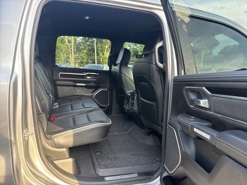 Used 2022 RAM 1500 Laramie AWD/4WD image 43