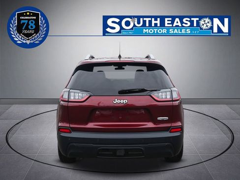 Used 2019 Jeep Cherokee Latitude Plus image 4