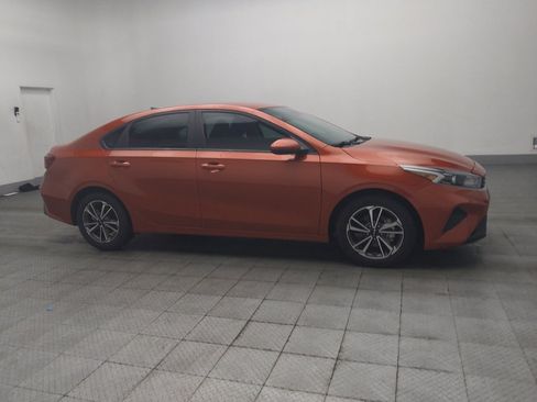 Used 2022 Kia Forte LXS FWD image 11