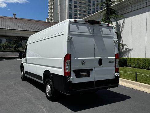 Used 2023 RAM ProMaster 3500 w/ Driver Convenience Group image 9